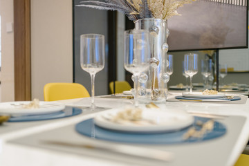 wedding table setting