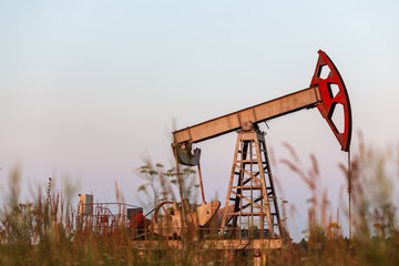 Oil pump. The equipment for oil production
