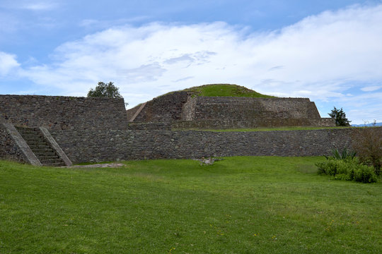 Pir&aacute;mide de Calixtlahuaca