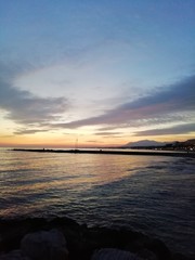 Obraz premium sunset in the mediterranean sea...