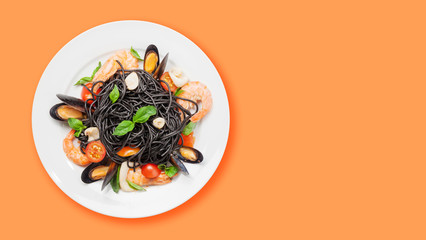 Black seafood spaghetti pasta