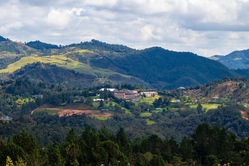 Fototapeta premium Paisaje montañoso