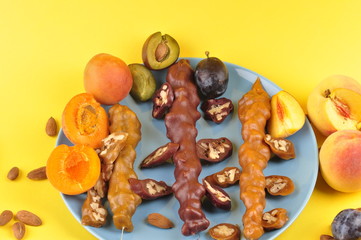 food, sweet, dessert, fruit, cake, chocolate, healthy, christmas, delicious, fresh, snack, candy, salad, baked, decoration, plate, pastry, cookie, dish, brown, tasty