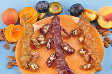 food, sweet, dessert, fruit, cake, chocolate, healthy, christmas, delicious, fresh, snack, candy, salad, baked, decoration, plate, pastry, cookie, dish, brown, tasty