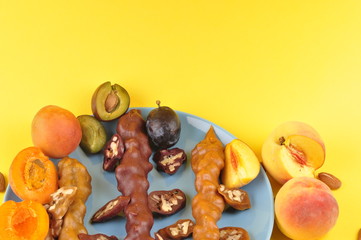 food, sweet, dessert, fruit, cake, chocolate, healthy, christmas, delicious, fresh, snack, candy, salad, baked, decoration, plate, pastry, cookie, dish, brown, tasty