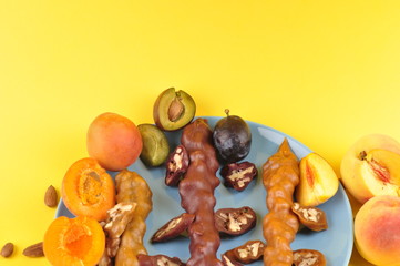 food, sweet, dessert, fruit, cake, chocolate, healthy, christmas, delicious, fresh, snack, candy, salad, baked, decoration, plate, pastry, cookie, dish, brown, tasty