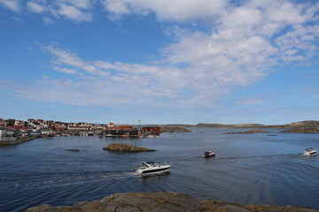 Fototapeta na wymiar Summer at the island of Tjörn in Sweden