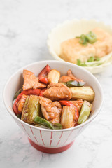 焼き鳥どんぶり