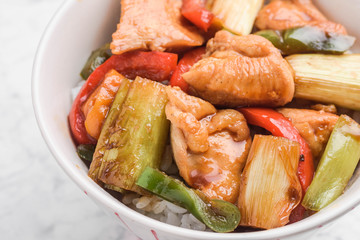 焼き鳥どんぶり