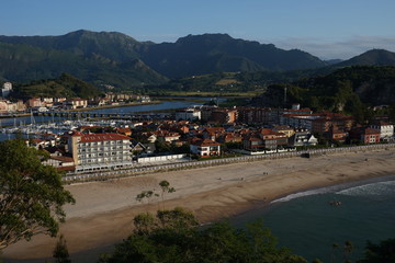 Fototapeta na wymiar Ribadesella, beautiful coastal village in Asturias,Spain. 