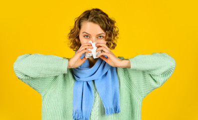Influenza infection. Sinusitis treatment. Sinusitis diagnostics. Inflammation of nasal sinus. Runny...