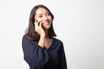 Fototapeta na wymiar Young Asian woman talking with mobile phone.