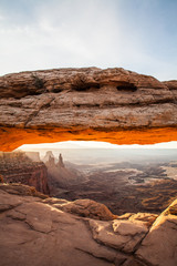 Fototapeta na wymiar The famous Mesa Arch in Canyon lands, Utah, USA