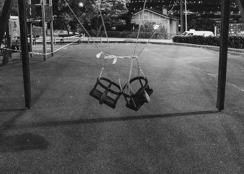 tristeza de parques vac&iacute;os