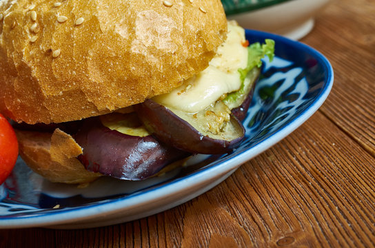 Halloumi Aubergine Burgers