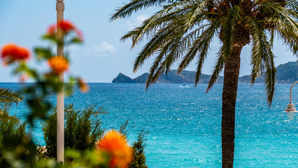 Bahía de Jávea con el Cabo de la Nao en el fondo
