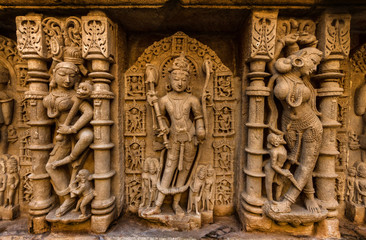 UNESCO world heritage Queen’s step well or rani ki vav is situated in the town of Patan, district patan in Gujarat state of India. It is located on the banks of Saraswati River in patan.