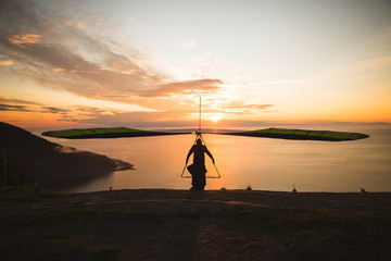 hang gliding 