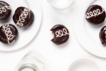 Chocolate cupcakes with swirl icing