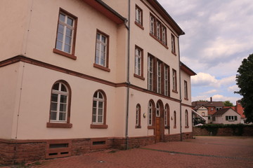 Blick auf das Historische Schöfferhaus im Zentrum von Gernsheim
