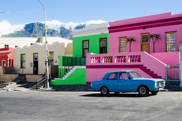 colorful houses in Cape Town 