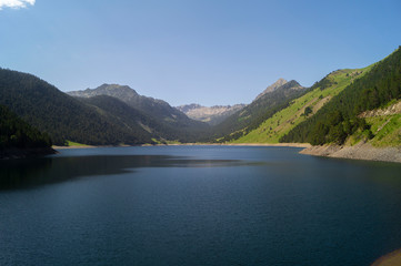Lac montagnard