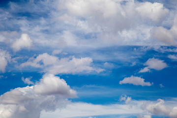 Fototapeta premium céu, luz solar, azul,natureza, dia.