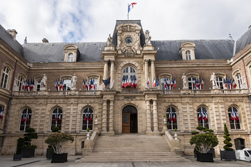 Town Hall (l'Hotel de ville, 1880) in the French city of Amiens.