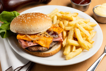 hamburguesa al plato