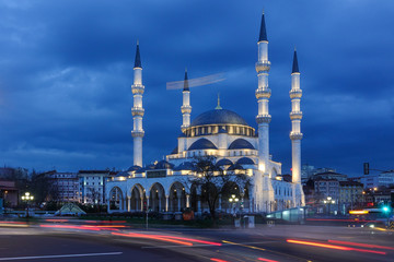 Fototapeta na wymiar melike hatun mosque at night - Ankara, Turkey