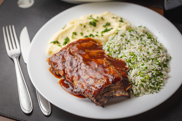 Barbecue Ribs