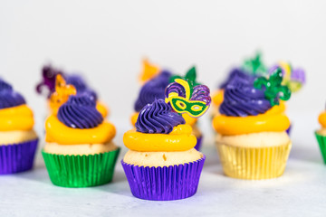 Mardi Gras cupcakes