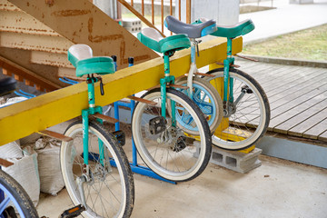 学校の一輪車
