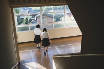 女子高生