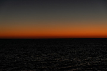 Skyline Sunset on the beach concepto de paz vacaciones veranos calurosos