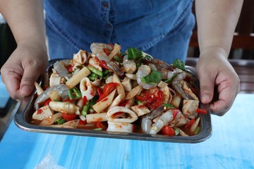 Lotus Shrimp Cookbook with Thai beef with lotus root and fresh shrimp, Moo Yor (Thai name is Papaya Salad with Bua Lai)