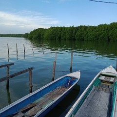 Obraz premium boats on the lake
