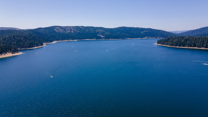 Obraz premium lake in the mountains