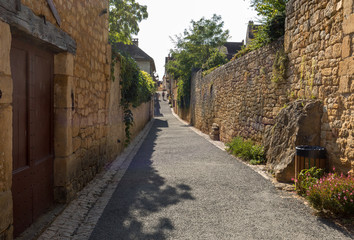 Fototapeta na wymiar Street of Domme, a beautiful medieval village in Dordogne, France