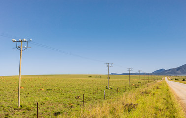 Obraz premium View of an empty country highway road