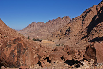Fototapeta premium red rocks and blue sky