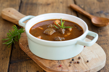 Gulaschsuppe