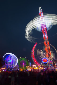 Witney Feast Funfair - Ride Light Traces, 'SkyFlyer', 'Storm', 'Air', 'Extreme' and 'Megaspin'