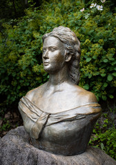 Fototapeta na wymiar statue of a person, elisabeth of austria-hungary empress sisi