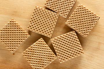 Crispy wafers with chocolate and hazelnut cream