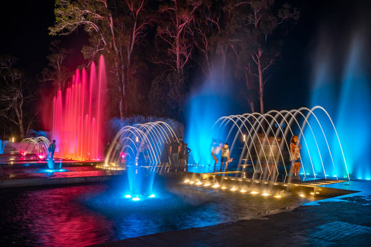รูปภาพShekvetili – เลือกดูภาพถ่ายสต็อก เวกเตอร์ และวิดีโอ291 | Adobe Stock