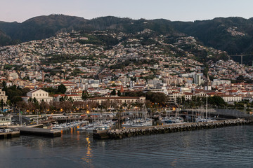 Fototapeta na wymiar Stadtlandschaft Funchal Madeira