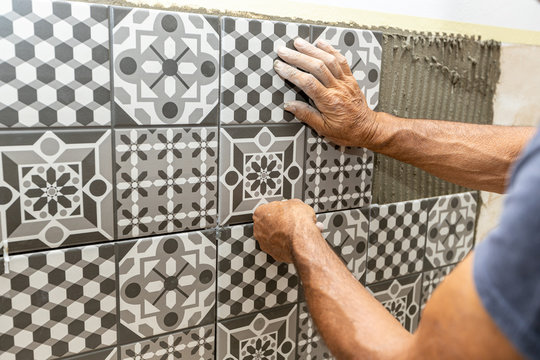 posa di ceramica