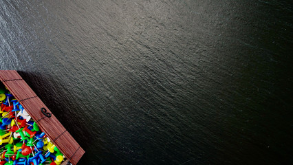 Office / Büro Collage / Hintergrund Bürosortiment auf schwarzem Hintergrund mit Pins in Schatulle und Freiraum für ihren Text (Copy Text) 