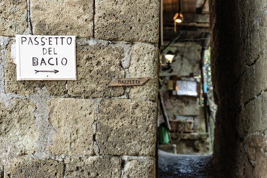 Passetto del bacio a Calcata